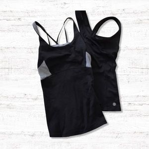 Athleta xxs tank bundle
